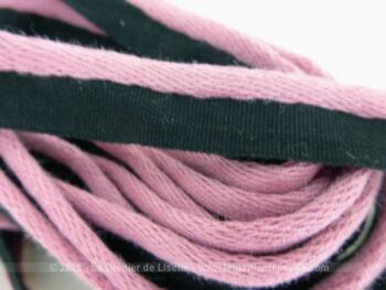 Lot d'anciens passepoils rose et blanc – Image 2