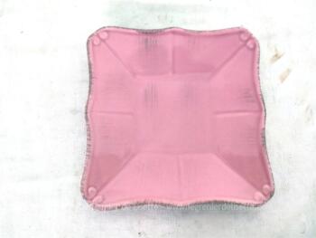 Tête à tête rose shabby et serviettes brodées – Image 10