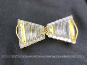 Ancienne boucle ceinture verre forme noeud papillon