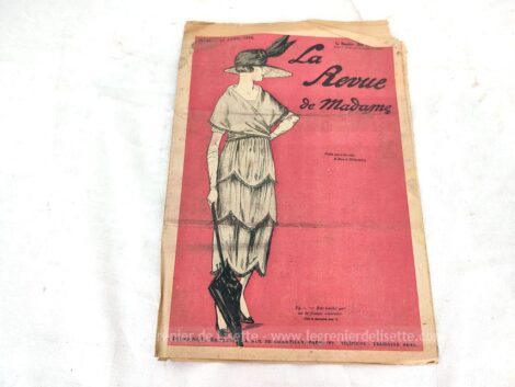 Ancienne revue "La Revue de Madame", dont voici le numéro 26 daté du 17 avril 1919 parfait pour découvrir la mode du début des années 20.