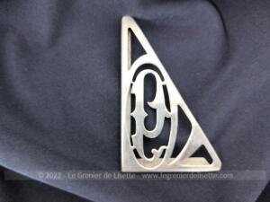 Monogramme triangle métal G pour insérer coin