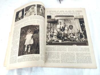 Sur 48 pages + 2 pages de couverture cartonnées, voici une ancienne revue "Le Miroir" datée du 2 aout 1914 avec photos de la mode pour femme et du monde géographique.