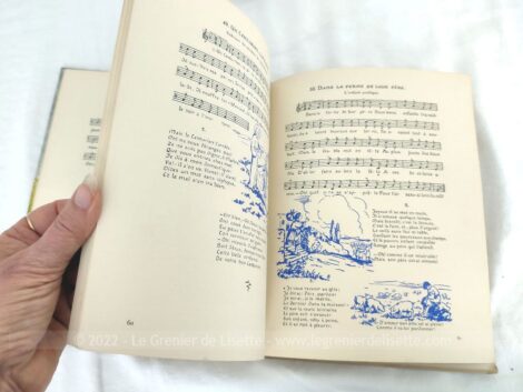 Ancien livre "Cantilènes et Cantiques pour les Petits" daté de 1937, de D. Lucien David, O.S.B., illustrés par Odette Vincent-Fumet, avec dédicace de l'auteur.