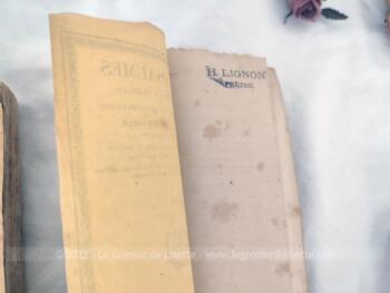 Voici un trio des livres "Les Psaumes Traduits en Français avec des Notes et des Reflexions" par le P. G. F. Berthier avec les tomes II, IV et V datés 1852.