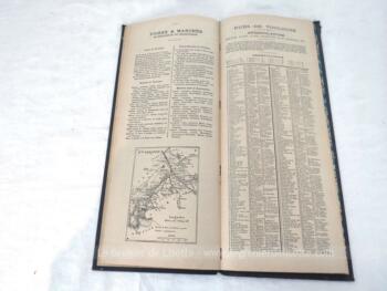 Voici un très ancien et grand agenda de bureau utilisé par une boucherie de 14.5 x 34.5 x 1 cm pour l'année 1903 avec certaines pages annotées à la main. UNIQUE !