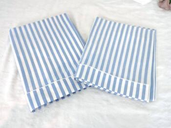Deux belles taies de traversin, de tailles différentes mais dans le même tissus à rayures bleues. A utiliser tel quel ou pour profiter du tissus pour faire de nouvelles créations.
