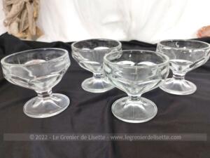 Lot de 4 coupes à champagne verre moulé à facettes