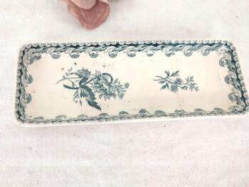 A choisir entre salle de bains ou cuisine, voici un superbe porte peigne ou porte cuillère en faïence de Gien 21 x 8 x 2 cm !  Très tendance shabby et vintage...