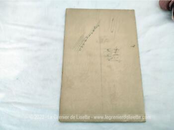 Datant du tout de la fin du XIX°,  voici un ancien livret correspondant à un Opéra Comique de Ch. Lecocq par E. Tavan portant le titre de 
