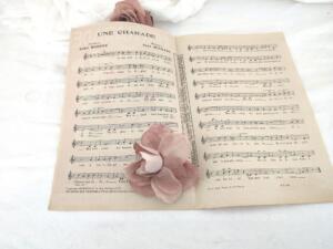 Ancienne partition « Une Charade » créé par Danielle Darrieux