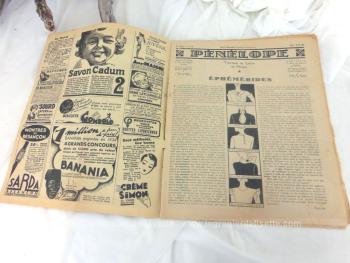 Ancienne revue "Pénélope" "Travaux de Laine et Modes" datée du 15 novembre 1933,. avec sur 18 pages des explications de modèles à réaliser au tricot, forcement vintages !
