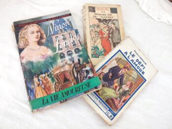 Voici un lot de 3 romans 40/50... ces fameux romans qui faisaient rêver les femmes et les jeunes filles !