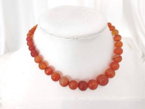 Original ras de cou court perles verre orange