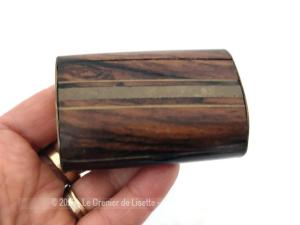 Ancienne petite tabatière bois orme et laiton
