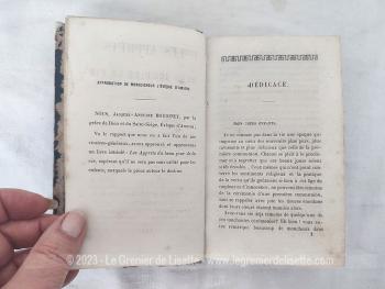 Ancien livre religieux "Les Apprêts du Beau Jour de le Vie" par Abbé Fliche  daté de 1858 sur la préparation des enfants à la 1ere Communion.