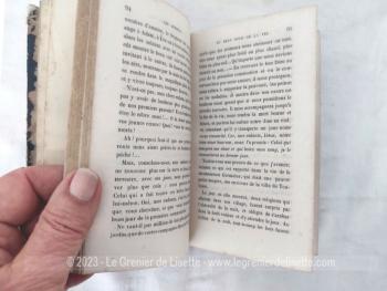 Ancien livre religieux 