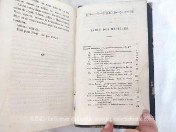 Ancien livre religieux 