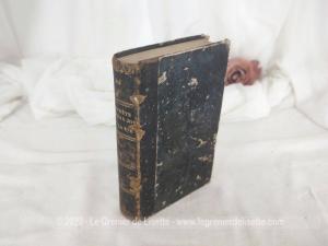 Ancien livre religieux « Les Apprêts du Beau Jour de la Vie » par Abbé Fliche 1858