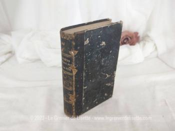 Ancien livre religieux 