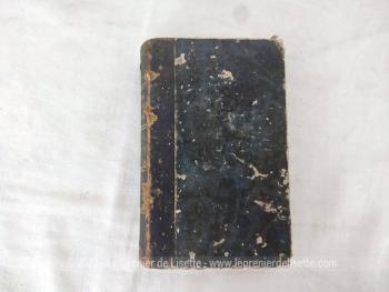 Ancien livre religieux 
