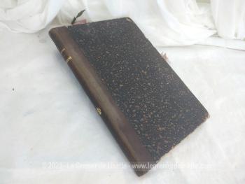Duo grands livres de partitions d'opéras de 1892 avec 