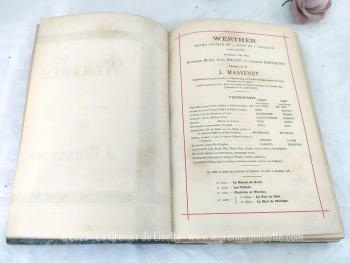 Duo grands livres de partitions d'opéras de 1892 avec "Werther", drame lyrique d'après Goethe musique de J. Massenet sur 230 pages et "L'Africaine" de G. Meyerbeer sur 192 pages.