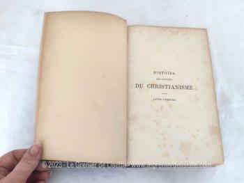 Voici un livre ancien écrit par de E. Renan  et édité en  1888  au titre de "Histoire des Origines du Christianisme" avec le livre premier  "La Vie de Jésus"  sur 540 pages.