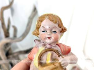 Adorable couple statuettes vintage en porcelaine biscuit