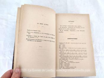 Voici un imposant livre répertoire de la Science des Justice de Paix au titre de "Le Juge de Paix et le Police Judiciaire"- "Nouveau Manuel - Formulaire avec les tarifs des frais de justice criminelle" par A. Jouanneau , Juge de Paix, daté de 1911.