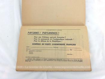 Ancien  petit livret "Politique Agricole Française" de 1947 sur 30 pages de 20.3 x 13.5 cm, correspondant au discours prononcé par Maurice Thorez, à la Conférence Paysanne de Mâcon le 14 décembre 1947.