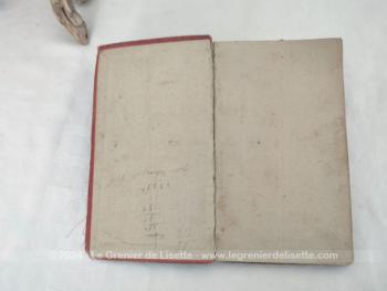 Voici un ancien petit livre daté de 1932 au titre de 