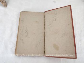Voici un ancien petit livre daté de 1932 au titre de 