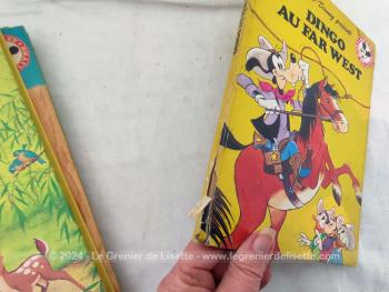 En bon état, voici quatre livres pour enfants de la serié 