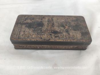 Sur 17.5 x 8.5 x 3.5 cm, voici une ancienne boite en métal  sérigraphiée  pour des 