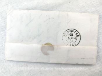 Agée de 173 ans, voici une ancienne lettre pli du 27 mars 1851 soit à peine 62 ans après la révolution française de 1789 ! C'est un courrier à un notaire, mais dont l'auteur de la missive connait bien puisqu'il le nomme 