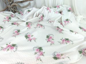 Originale nappe ronde fait main ivoire et bouquets fleurs roses