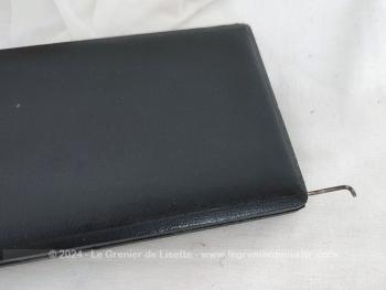 Voici une ancienne boite à compas de précision de la marque 