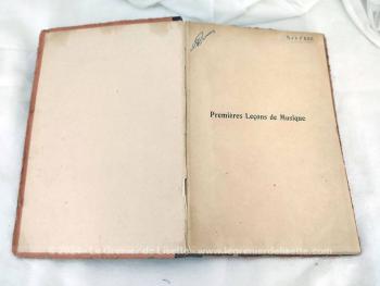 Ancien livre scolaire 