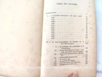 Sur 21 x 13.5 x 2 cm, voici un livre sur 317 pages au titre de 