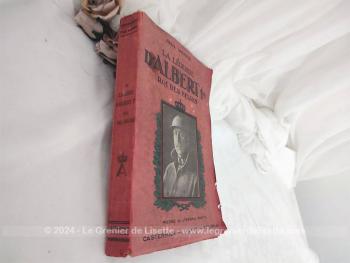 Voici  un livre ancien au titre de 