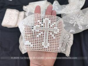 Long et large coupon dentelle crochet dessins croix