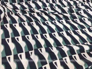 Coupon tissus crêpe viscose vert, marine et écru seventeen