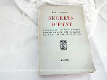 Sur 20.3 x 14 x 3 cm, voici un livre sur 514 pages au titre de 