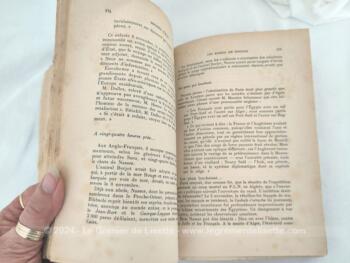 Sur 20.3 x 14 x 3 cm, voici un livre sur 514 pages au titre de 