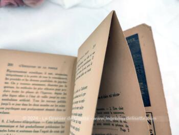 Datant de 1929, voici un livre ancien de 204 pages portant le titre de 