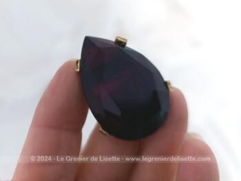 Belle broche grosse pampille grenat sertie métal doré – Image 4