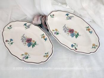 Voici un lot de deux raviers des faïenceries de Sarreguemines avec le modèle Agreste représentant au centre un bouquet de fleurs champêtres et des fleurs sur les contours.