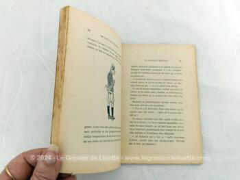 Voici un duo de petits livres de 11.5 x 17.5 x 0.6 cm  concernant les 