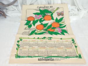 Ancien torchon calendrier 1979 avec dessin d’oranges