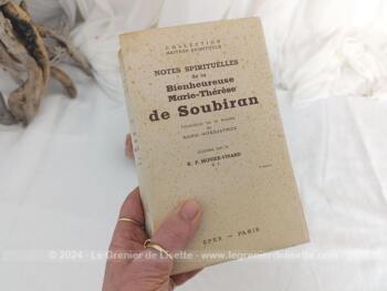 Livre daté de 1947 avec toutes les 